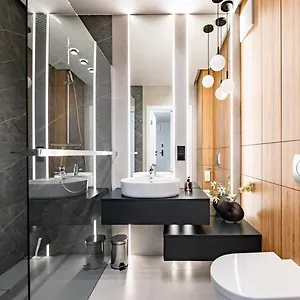 Port Popowice -darmowy Garaz I Rowery - Meldunki 24na7 - Tramwajem 15 Min Do Rynku Apartament Wrocław