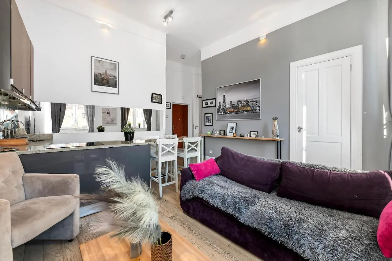 Lumina Apartments On The Market Square Near The Royal Castle location