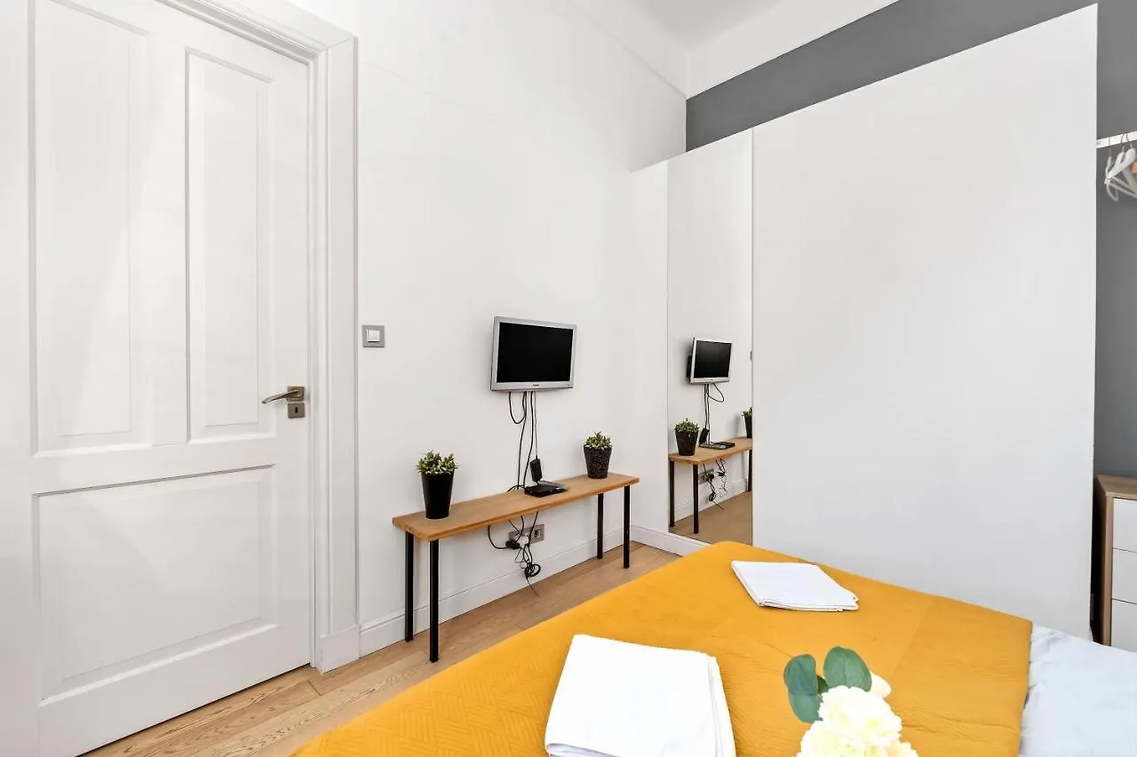 Lumina Apartments On The Market Square Near The Royal Castle Warsaw