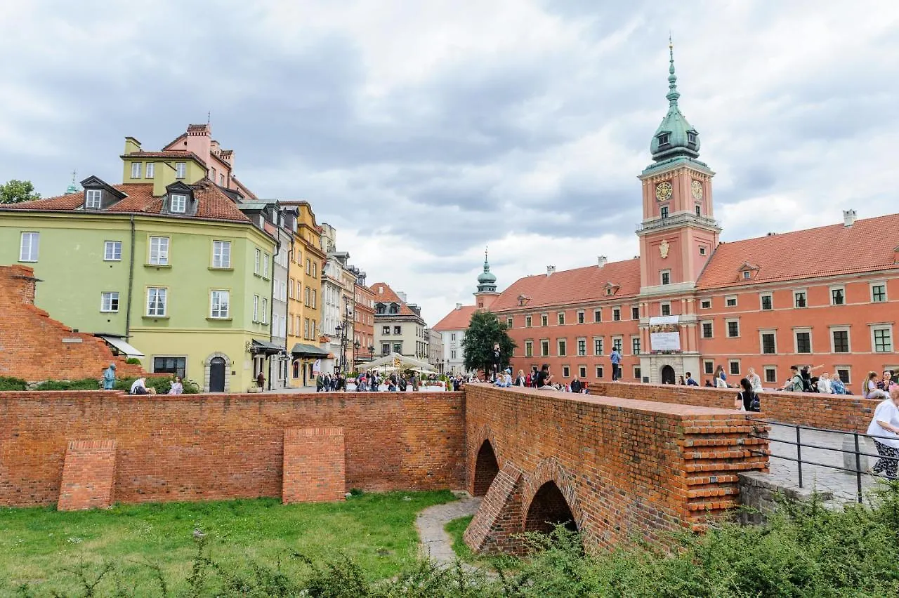 Lumina Apartments On The Market Square Near The Royal Castle Varsó